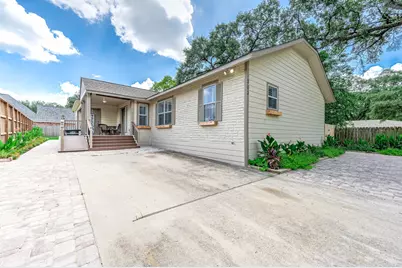 303 Baker Drive, Tomball, TX 77375 - Photo 7
