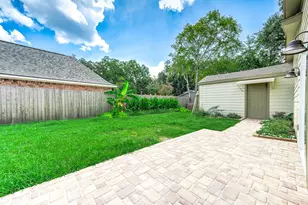 303 Baker Dr, Tomball, TX 77375 - Photo 31