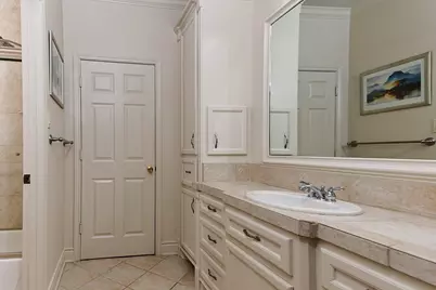 10 Snow Pond Place, The Woodlands, TX 77382 - Photo 31