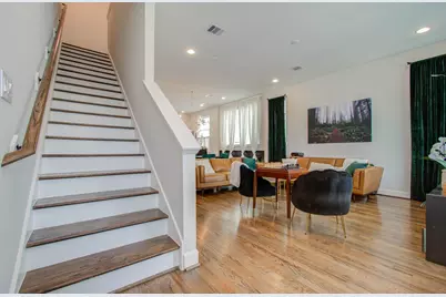 2816 Grand Fountains Drive #B, Houston, TX 77054 - Photo 15