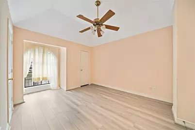 55 Bayou Pointe Drive, Houston, UT 77063 - Photo 25