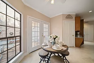 55 Bayou Pointe Dr, Houston, UT 77063 - Photo 15