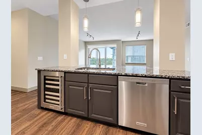 10401 Town and Country Way #324, Houston, TX 77024 - Photo 5