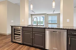 10401 Town and Country Way, Houston, TX 77024 - Photo 5
