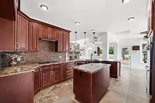 7211 Savannah Glen Ln, Richmond, TX 77469 - Photo 11