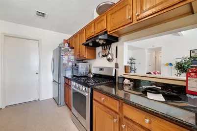 14003 Valley Grove Drive, Houston, TX 77066 - Photo 9