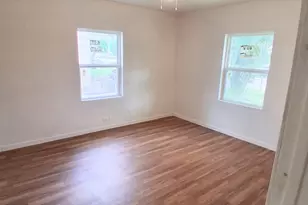 6011 Belmark St, Houston, TX 77033 - Photo 3