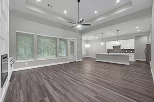 1515 Northern Dr, Dayton, TX 77535 - Photo 3