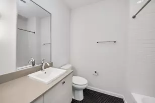 1715 Maravilla Dr, Houston, TX 77055 - Photo 21