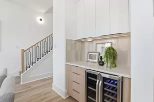 1513 McKee St, Houston, TX 77009 - Photo 11