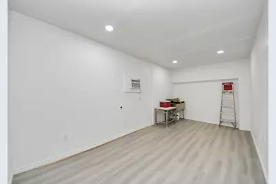 5303 Lyons Avenue #4, Houston, TX 77020 - Photo 9