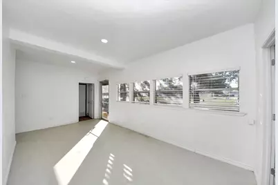 5303 Lyons Avenue #4, Houston, TX 77020 - Photo 7
