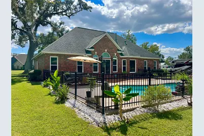 150 Cornelia Lane, Angleton, TX 77515 - Photo 41