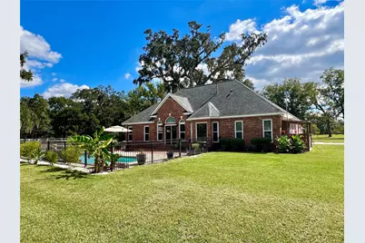 150 Cornelia Lane, Angleton, TX 77515 - Photo 43