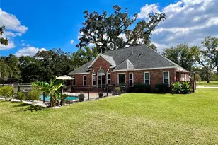 150 Cornelia Ln, Angleton, TX 77515 - Photo 43