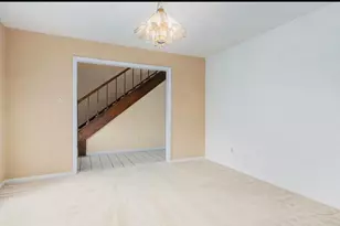 15014 Hollydale Dr, Houston, TX 77062 - Photo 11