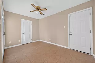 3119 Silver Falls Dr, Kingwood, TX 77339 - Photo 17