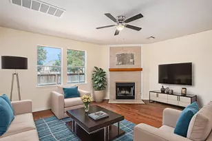 200 Frontier Cove, Cibolo, TX 78108 - Photo 3