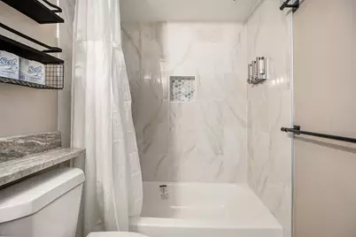 6102 Seawall Boulevard #390, Galveston, TX 77551 - Photo 9