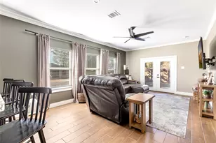 2201 Maple Ave, Liberty, TX 77575 - Photo 15