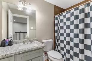 2201 Maple Ave, Liberty, TX 77575 - Photo 29