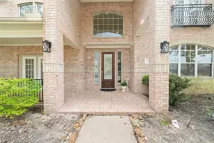 3505 Parkside Dr, Pearland, TX 77584 - Photo 3