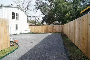 4302 Siegel St, Houston, TX 77009 - Photo 11