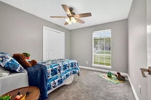 1910 Coupland Dr, La Porte, TX 77571 - Photo 17