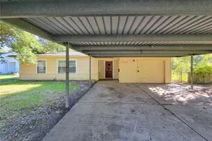 2005 Lenz St, La Marque, TX 77568 - Photo 1