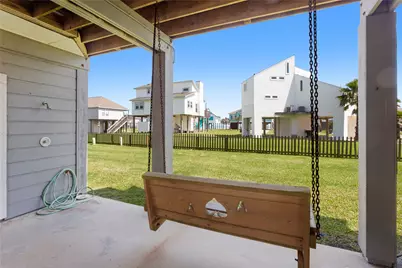 17627 San Luis Pass Road, Galveston, TX 77554 - Photo 21
