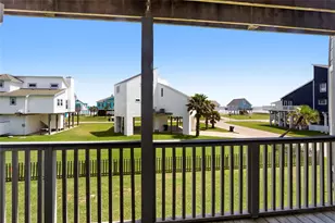 17627 San Luis Pass Rd, Galveston, TX 77554 - Photo 15