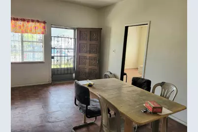 7846 Dayton Street, Houston, TX 77012 - Photo 21