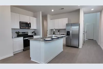 15917 Blass Valley Drive, Conroe, TX 77302 - Photo 3