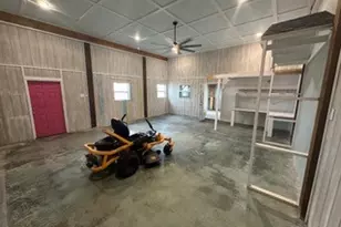 1013 Hwy 87, Crystal Beach, TX 77650 - Photo 19