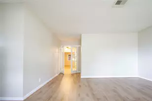 519 20th Ave N, Texas City, TX 77590 - Photo 3