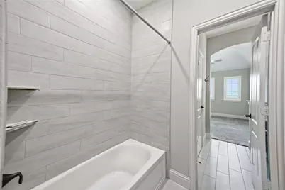 1628 Longwood Glen Lane, Friendswood, TX 77546 - Photo 27