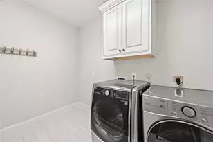1628 Longwood Glen Ln, Friendswood, TX 77546 - Photo 15