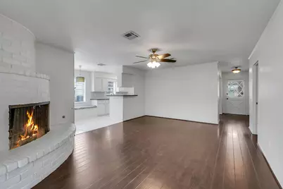 25403 Glen Loch Drive, Spring, TX 77380 - Photo 9