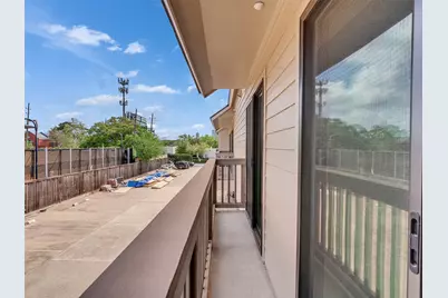 2829 Timmons Lane #204, Houston, TX 77027 - Photo 17