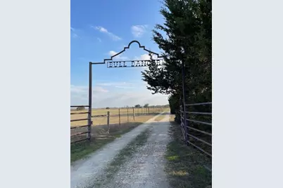 7198 Cr 208, Navasota, TX 77868 - Photo 9