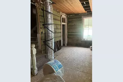 2028 Avenue M 1/2, Galveston, TX 77550 - Photo 3