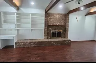 2348 Shalmar Dr, West Columbia, TX 77486 - Photo 9