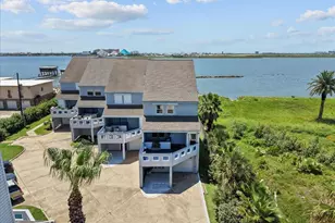 8111 Broadway St, Galveston, TX 77554 - Photo 9