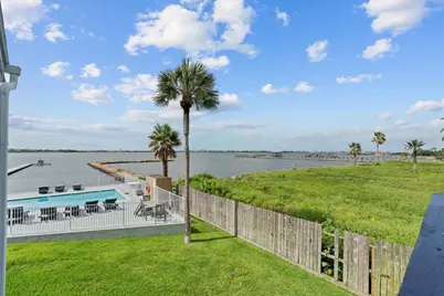 8111 Broadway Street #4, Galveston, TX 77554 - Photo 39