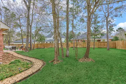 7 Vincent Court, The Woodlands, TX 77382 - Photo 37