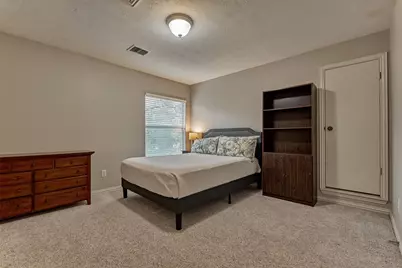 7 Vincent Court, The Woodlands, TX 77382 - Photo 33