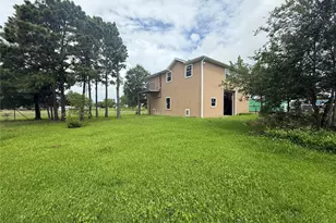 127 Metzwright Dr, Anahuac, TX 77514 - Photo 25
