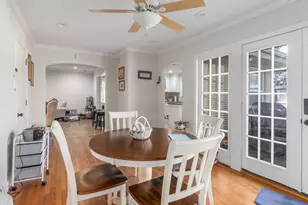 11010 Cedarhurst Dr, Houston, TX 77096 - Photo 11