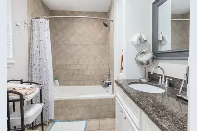 11010 Cedarhurst Drive, Houston, TX 77096 - Photo 13