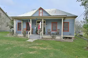 9091 Providence St, Chappell Hill, TX 77426 - Photo 13